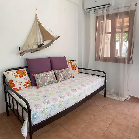 Nikos & Joanna's Appartments Holiday home Makry Gialos (Crete)